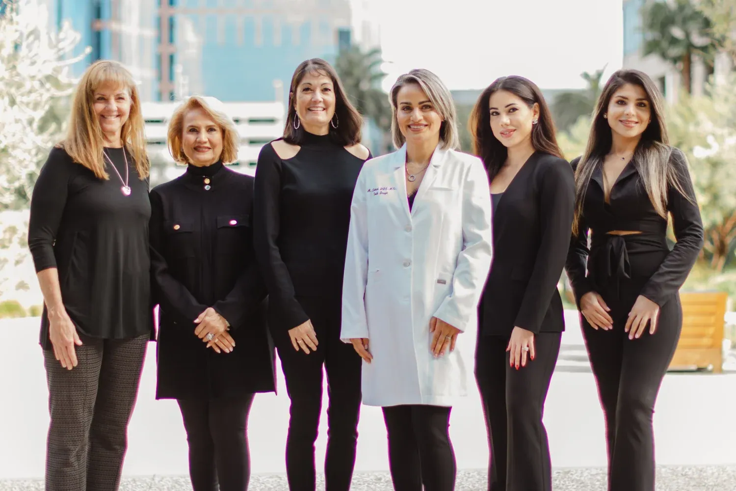 Dr. Lakani Dental Care gallery photo 3